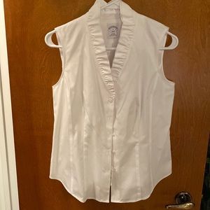 NWT Brooks Brothers sleeveless blouse